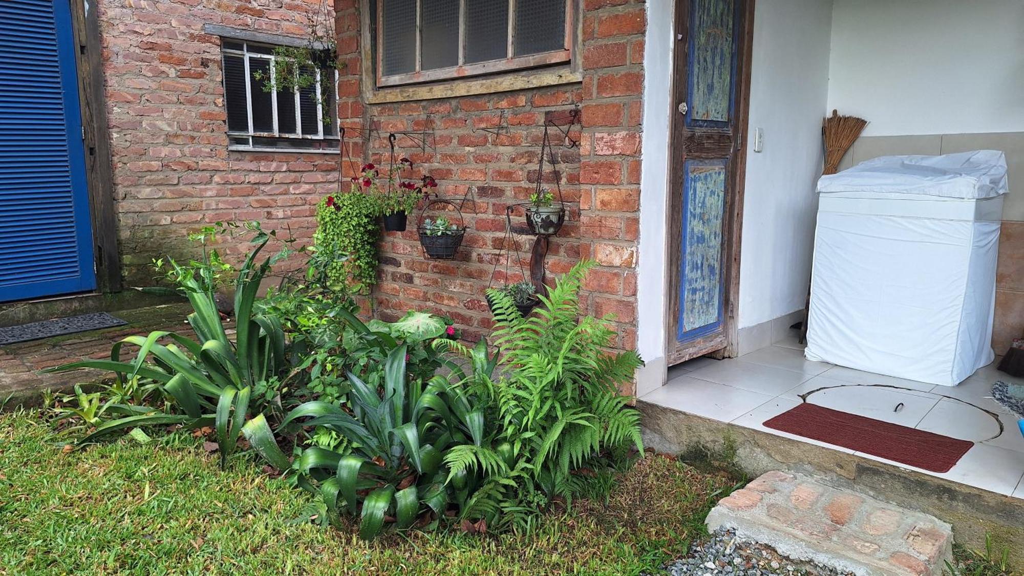Casa Em Meio A Natureza - Ideal Para Casal Ріо-де-Жанейро Екстер'єр фото